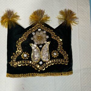 LARGE COSTUME CROWN HAT